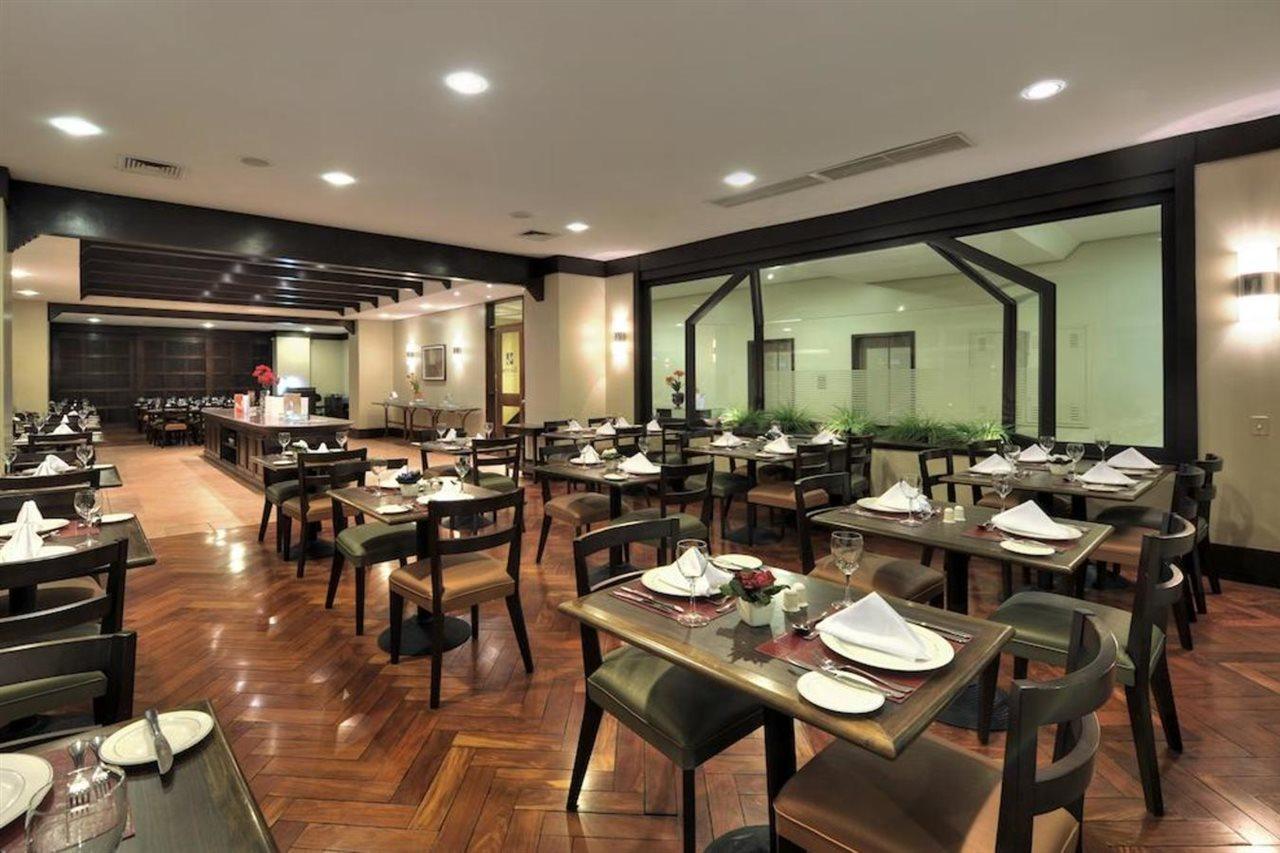 Hotel Deville Business מרינגה מראה חיצוני תמונה