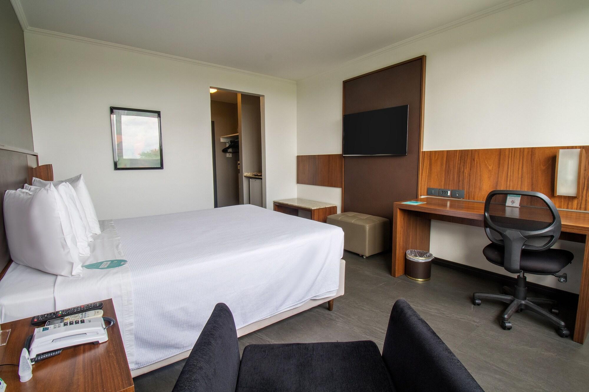 Hotel Deville Business מרינגה מראה חיצוני תמונה