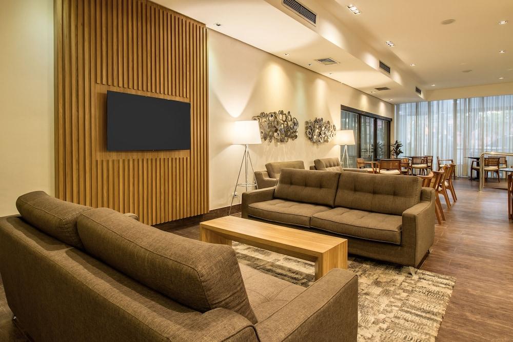 Hotel Deville Business מרינגה מראה חיצוני תמונה