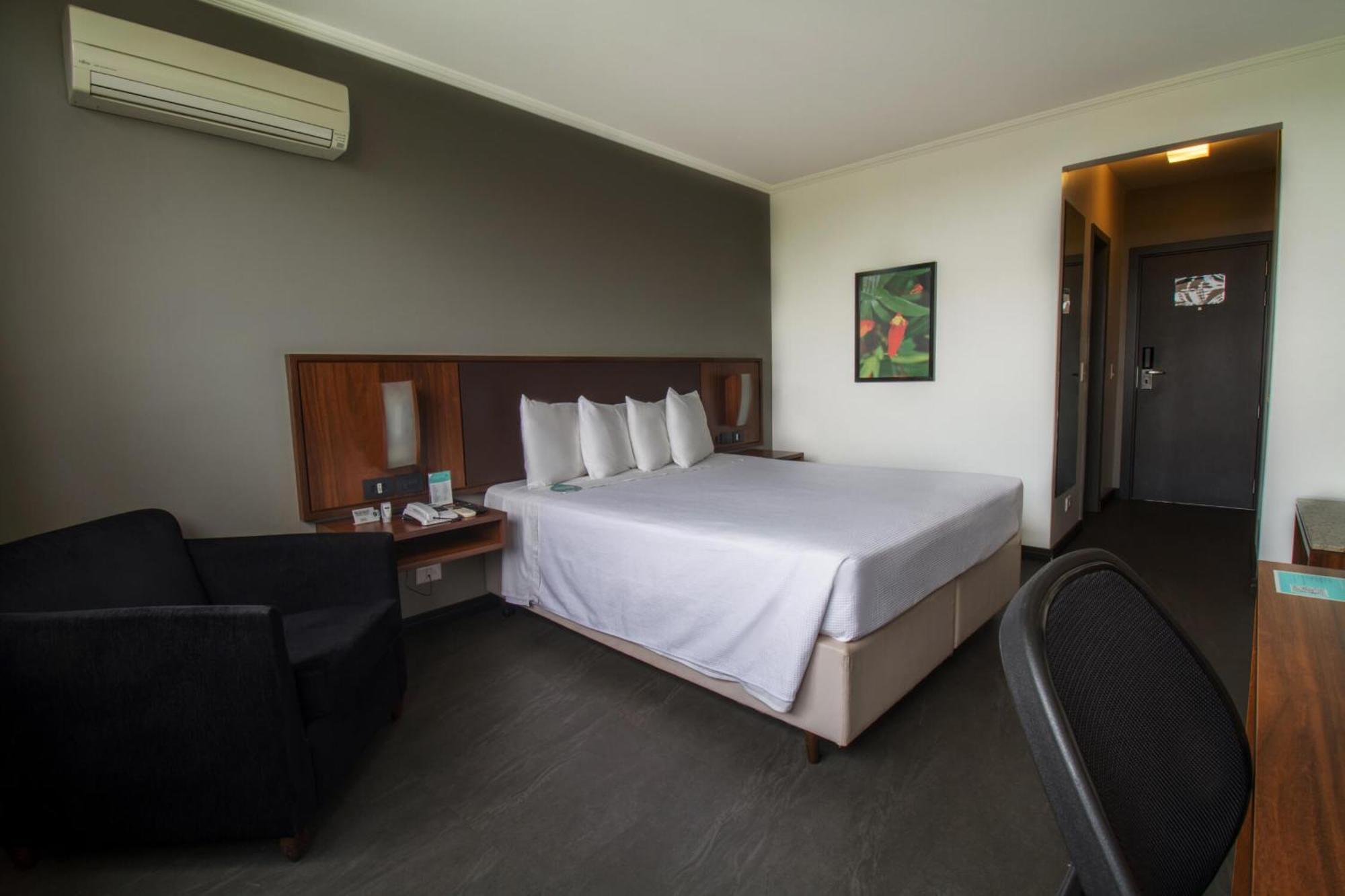 Hotel Deville Business מרינגה מראה חיצוני תמונה