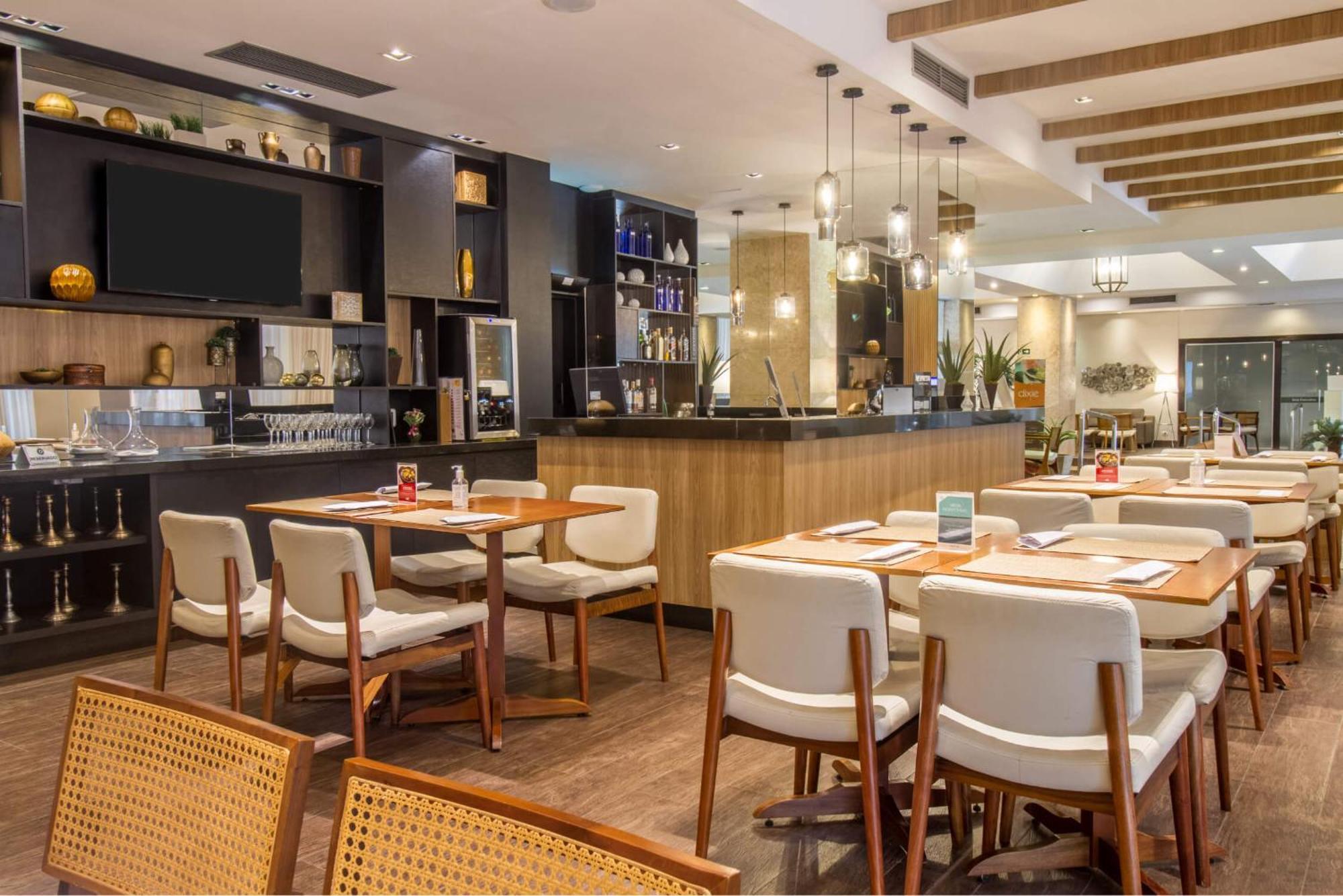 Hotel Deville Business מרינגה מראה חיצוני תמונה