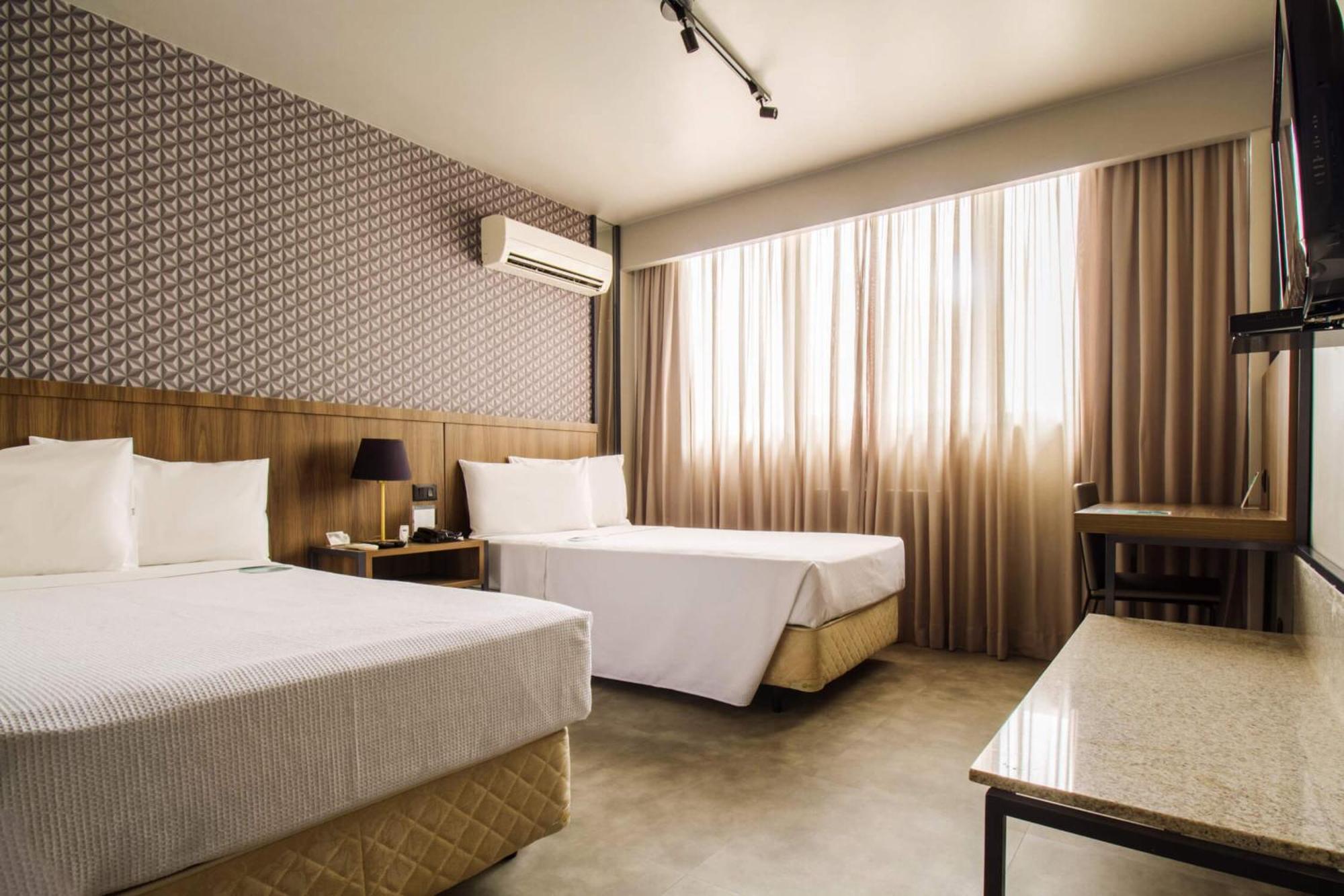 Hotel Deville Business מרינגה מראה חיצוני תמונה
