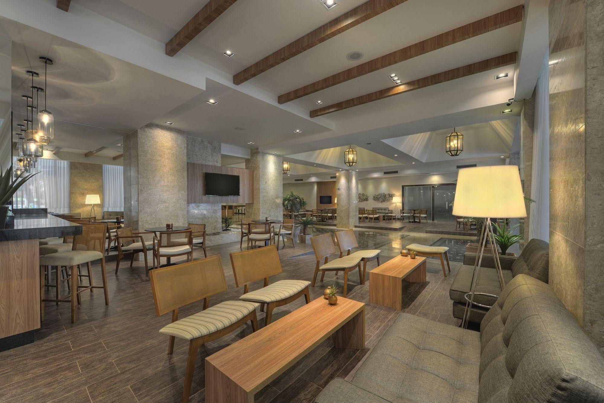 Hotel Deville Business מרינגה מראה חיצוני תמונה